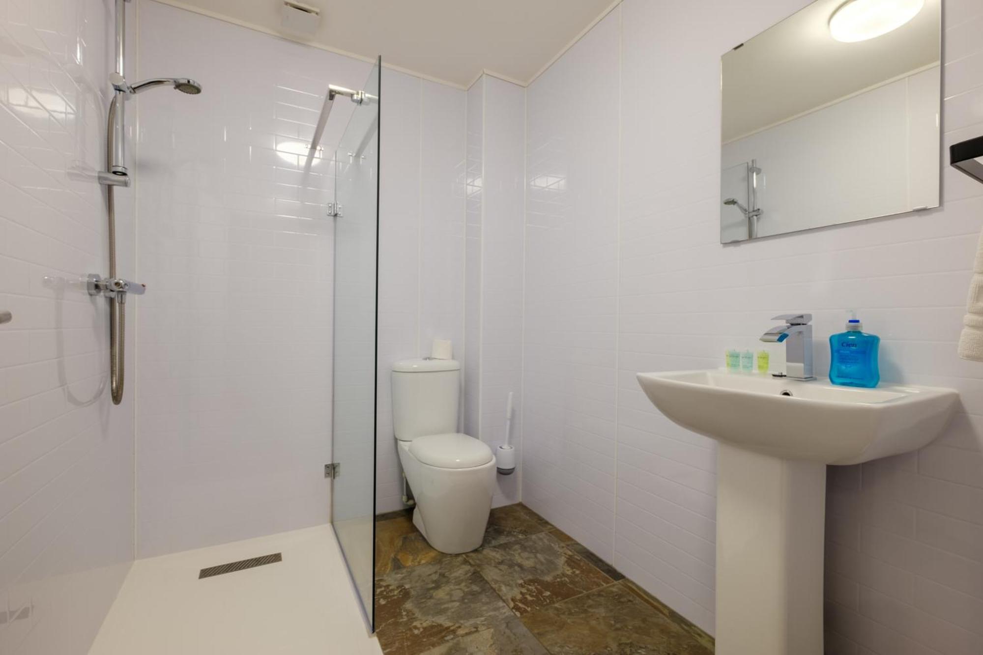 Station Lodge - Free Off-Site Health Club Access With Pool, Sauna, Steam Room & Gym Уиндермир Экстерьер фото
